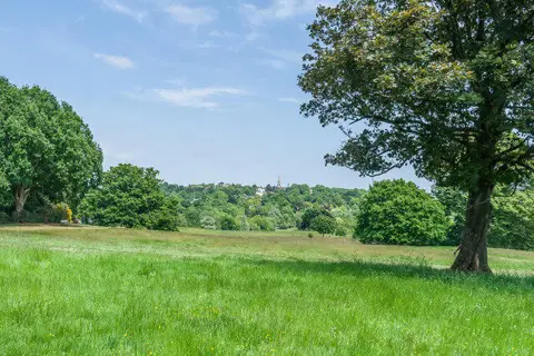 TQ2786 : Hampstead Heath