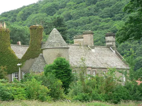 NT8928 : Hethpool House