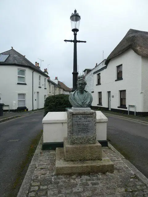 SX7586 : Memorial for George Bidder, Moretonhampstead