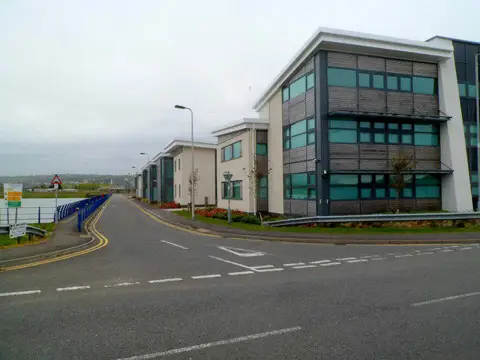 SS4999 : Recently-built housing on the east side of the old North Dock, Llanelli