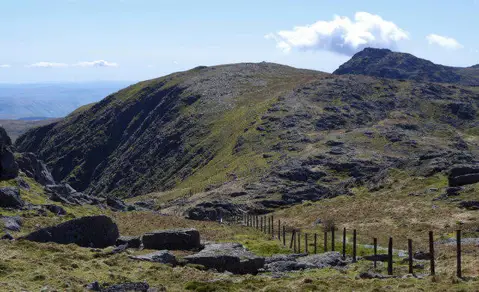 SH8623 : Aran ridge south to Erw y Ddafad-ddu