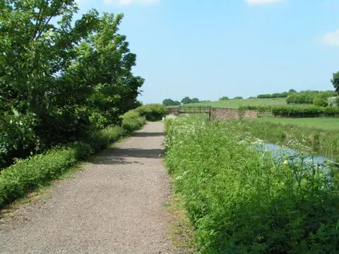 Image shared for Sampford Peverell to Whipcott Bridge: Grand Western Canal return