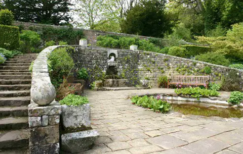 NZ0384 : In the Walled Garden