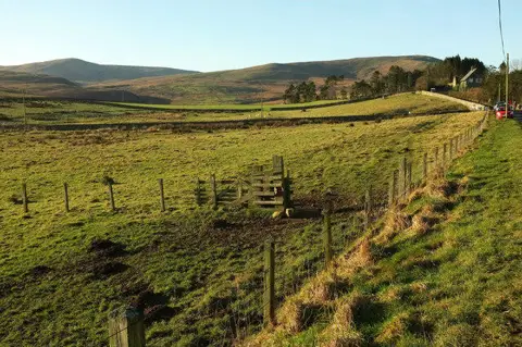 NT9716 : Fields at Hartside