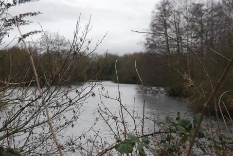 TL3702 : Lake, Lea Valley Park