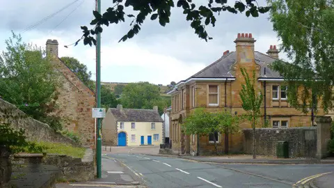 NZ1647 : Newbiggin Lane Lanchester
