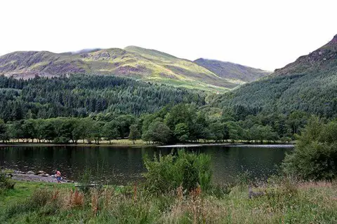 NN5810 : Loch Lubnaig