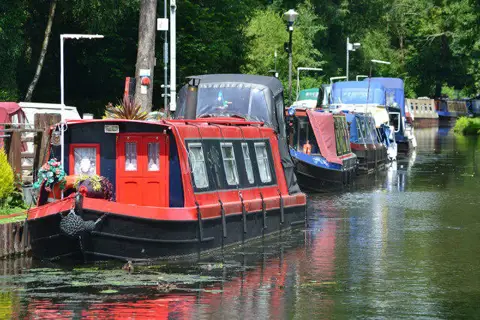 SO3106 : Moored boats at Goytre