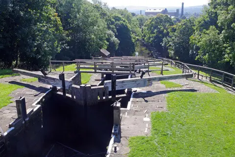 Image shared for Saltaire to Bingley Five Rise Locks