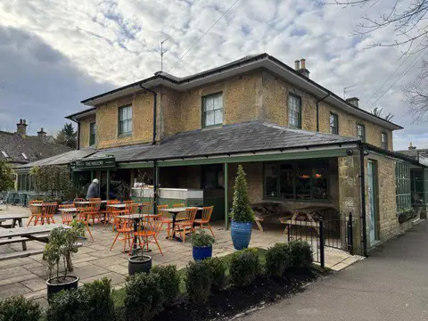 SP1620 : The Willow in Bourton-on-the-Water