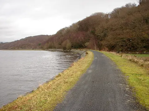 SH6617 : Afon Mawddach and the Mawddach Trail