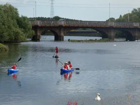 SX9489 : Water sports on River Exe at Countess Wear