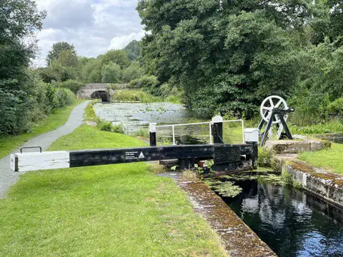 SJ2105 : Belan Bottom Lock