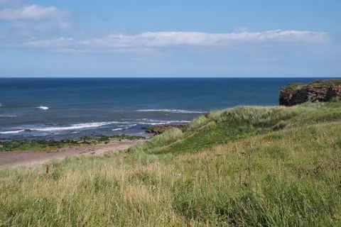 NU0348 : The Old Lime Kiln at Cocklawburn