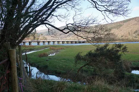 SH6918 : Penmaenpool toll bridge
