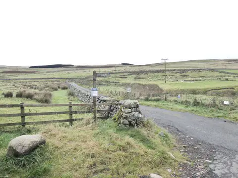 NT9716 : Road to Alnhammoor