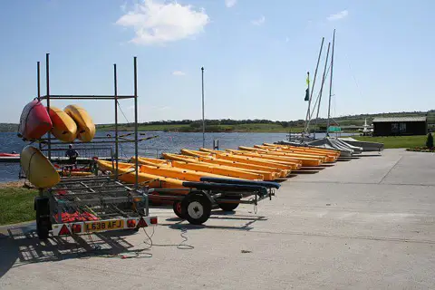 SW7036 : Sailing Dinghies