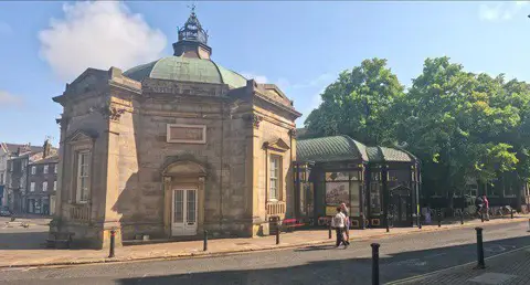SE2955 : The old pump house.