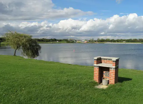 Image shared for Pugneys Country Park Main Lake