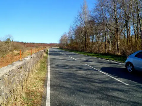 SH5750 : A4085 north of Beddgelert
