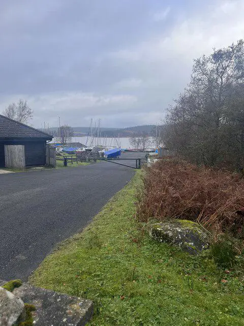 NY6986 : The sailing club